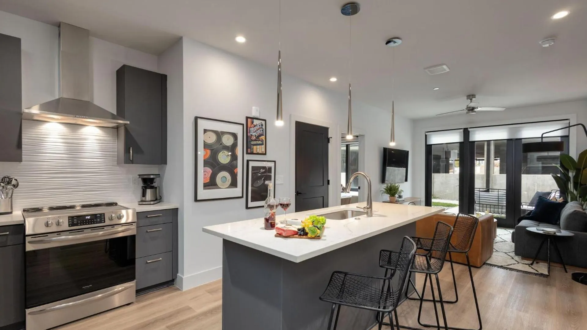 Casa de Férias Tria - 3 Condos - Odyssey Nashville